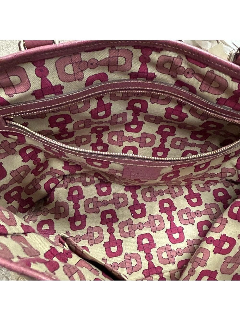 Gucci Authentic Pink Tan brown monogram GG Canvas Jolicoeur tote bag purse - Picture 14 of 17